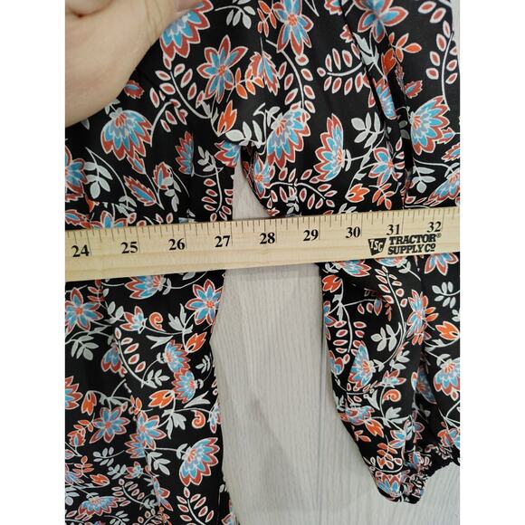 Terra Sky Dark Floral Vneck Tie Front Blouse Plus Size 2x 20w/22w Button Up Boho - Picture 9 of 9